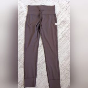 Vuori daily leggings new without tag